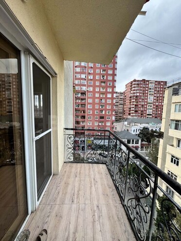 Satılır 2 otaqlı köhnə tikili 62 m², Azadlıq Prospekti m., photo 19 from 27