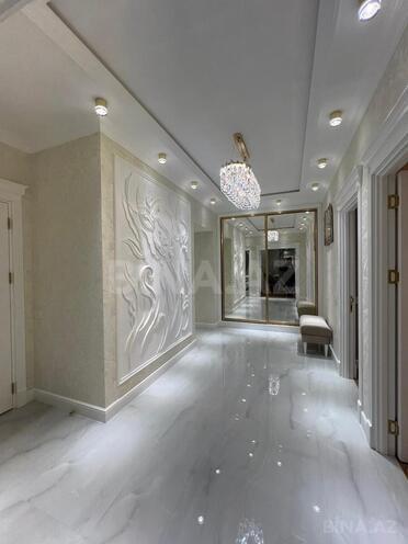 Сдаётся 3-комн. новостройка 160 м², м. 8 ноября, photo 18 from 20