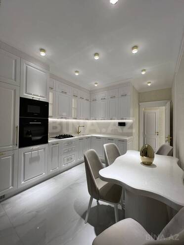 Сдаётся 3-комн. новостройка 148 м², м. 8 ноября, photo 9 from 20