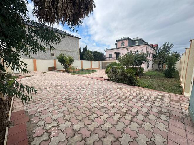 Сдаётся 7-комн. дом/дача 450 м², пос. Бадамдар, photo 1 from 32