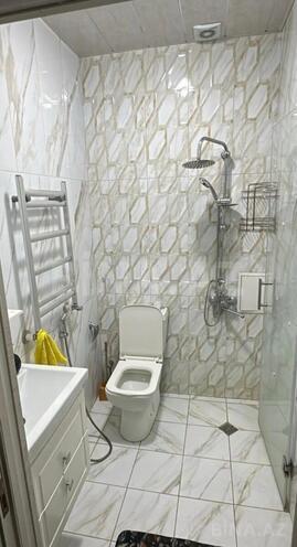 İcarəyə verilir 2 otaqlı yeni tikili 70 m², 28 May m., photo 6 from 8