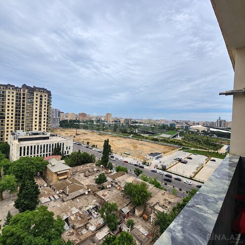 Сдается 2-комн. новостройка 95 м², Насиминский  р., photo 13 from 16