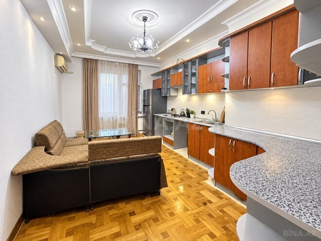 İcarəyə verilir 3 otaqlı yeni tikili 160 m², Elmlər Akademiyası m., photo 4 from 15