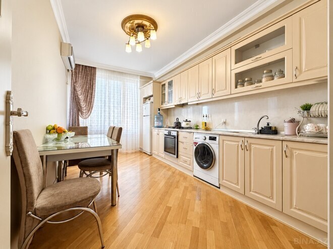 Satılır 4 otaqlı yeni tikili 135 m², İnşaatçılar m., photo 16 from 22