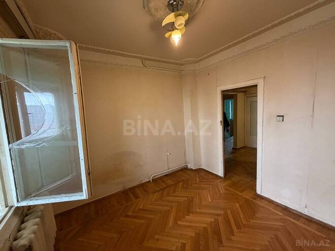 Продаётся 3-комн. вторичка 80 м², м. Нефтчиляр, photo 7 from 17