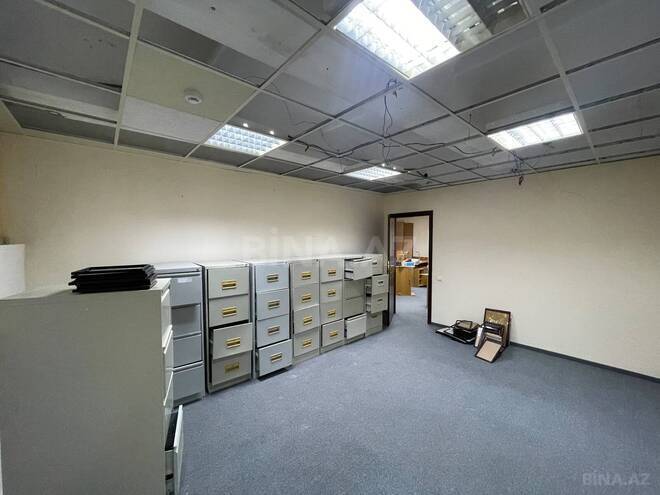 Сдается 2-комн. офис 75 м², м. Элмляр Академиясы, photo 3 from 9