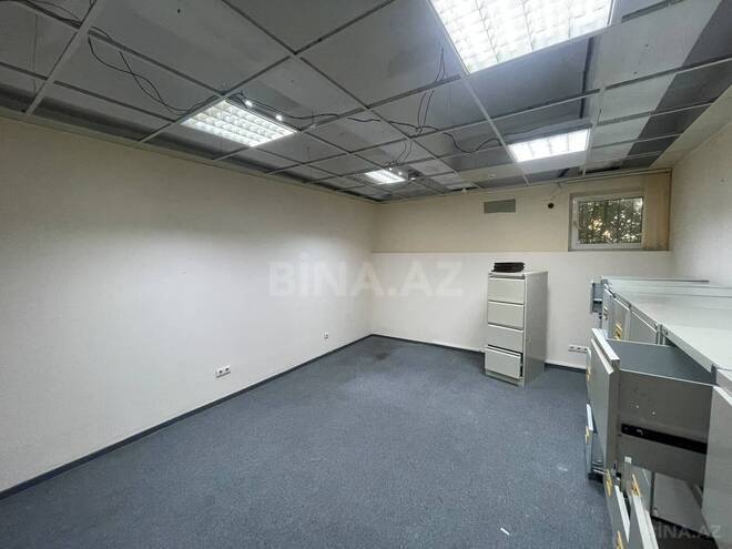 Сдается 2-комн. офис 75 м², м. Элмляр Академиясы, photo 4 from 9