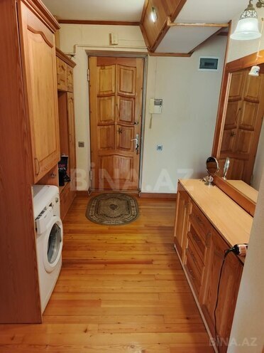 Satılır 3 otaqlı köhnə tikili 70 m², 28 May m., photo 9 from 16