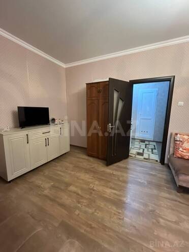 Продаётся 2-комн. вторичка 40 м², пос. Ени Гюнешли, photo 4 from 13