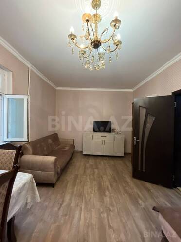 Продаётся 2-комн. вторичка 40 м², пос. Ени Гюнешли, photo 3 from 13