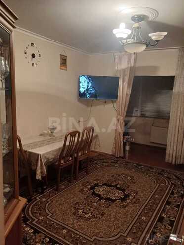 Продается 3-комн. вторичка 64 м², Абшеронcкий  р., photo 1 from 10