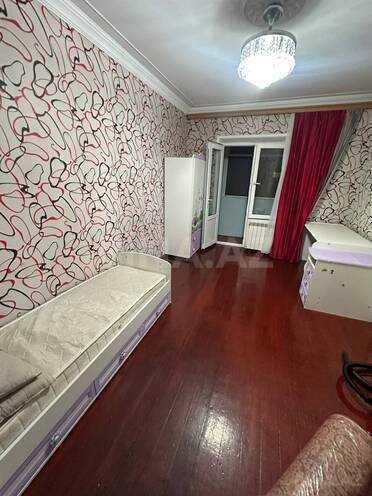 Сдаётся 3-комн. вторичка 100 м², м. Кара Караев, photo 7 from 10
