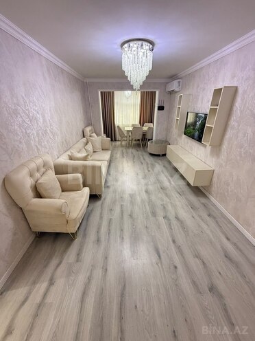 Satılır 2 otaqlı köhnə tikili 50 m², Xalqlar Dostluğu m., photo 1 from 11