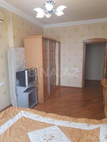 Сдается 2-комн. новостройка 100 м², м. Элмляр Академиясы, photo 10 from 18