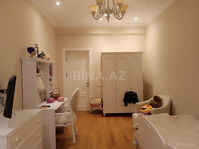 Продается 4-комн. новостройка 210 м², м. Низами, photo 14 from 29