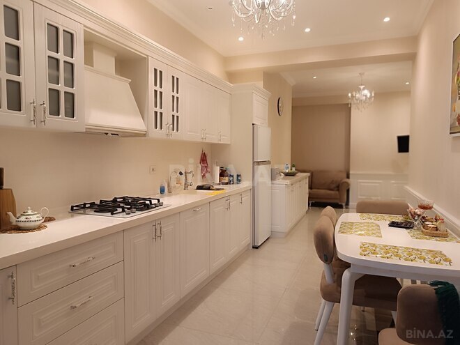 Продается 4-комн. новостройка 210 м², м. Низами, photo 27 from 29
