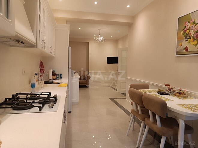 Продается 4-комн. новостройка 210 м², м. Низами, photo 28 from 29