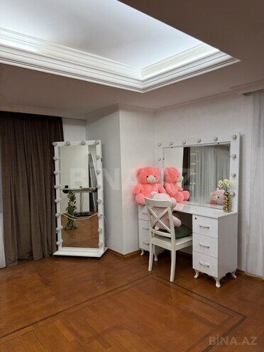 İcarəyə verilir 3 otaqlı köhnə tikili 135 m², Bayıl q., photo 29 from 31