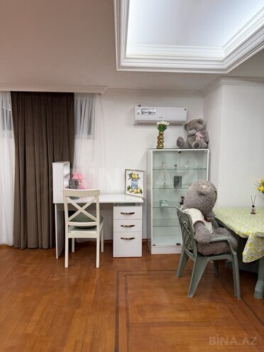 İcarəyə verilir 3 otaqlı köhnə tikili 135 m², Bayıl q., photo 27 from 31