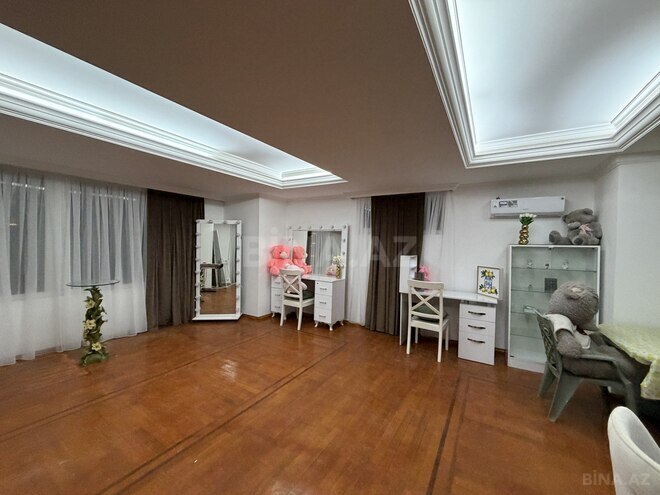 İcarəyə verilir 3 otaqlı köhnə tikili 135 m², Bayıl q., photo 26 from 31