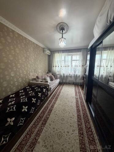 Продаётся 3-комн. вторичка 75 м², м. Ази Асланов, photo 3 from 9