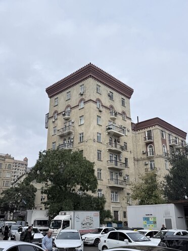 İcarəyə verilir 3 otaqlı köhnə tikili 80 m², Sahil m., photo 16 from 18