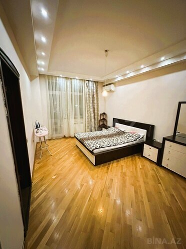 Сдается 2-комн. новостройка 90 м², м. 8 ноября, photo 7 from 18