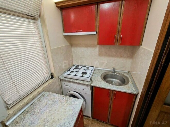 Продается 2-комн. вторичка 35 м², м. Гянджлик, photo 4 from 12