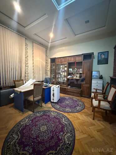 Продается 2-комн. офис 55 м², м. Сахил, photo 1 from 8