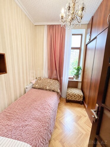 Продается 3-комн. вторичка 65 м², м. Элмляр Академиясы, photo 12 from 20