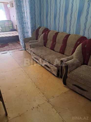 Сдается 3-комн. вторичка 57 м², м. Нефтчиляр, photo 3 from 17