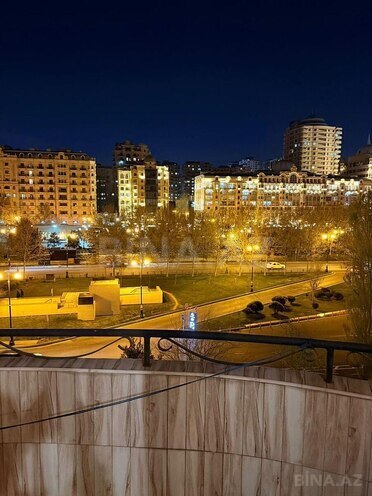 İcarəyə verilir 3 otaqlı yeni tikili 160 m², Sahil m., photo 18 from 19