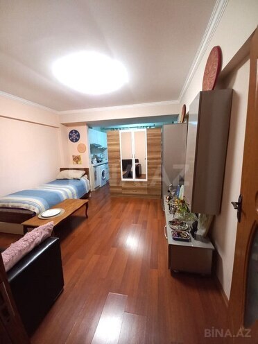 Satılır 1 otaqlı köhnə tikili 35 m², Gənclik m., photo 4 from 9