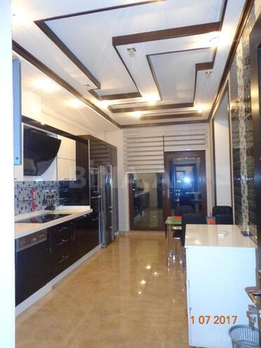 Сдаётся 4-комн. новостройка 215 м², м. Шах Исмаил Хатаи, photo 8 from 32