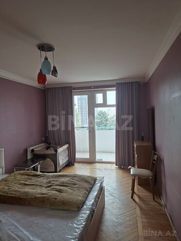 Продаётся 2-комн. вторичка 55 м², м. Низами, photo 7 from 22