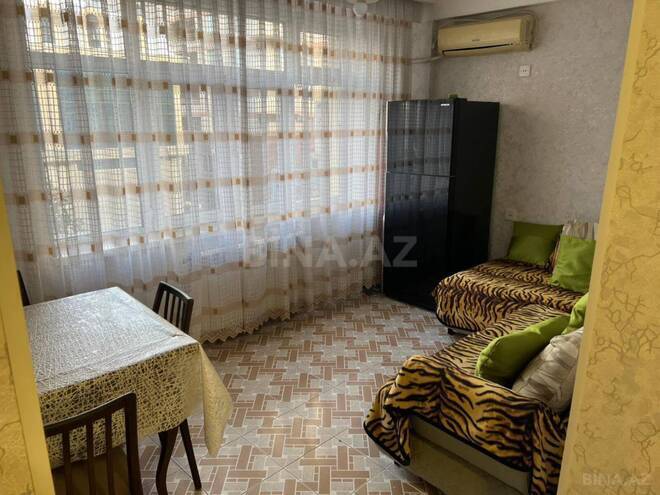 Сдаётся 3-комн. вторичка 100 м², м. Низами, photo 17 from 18