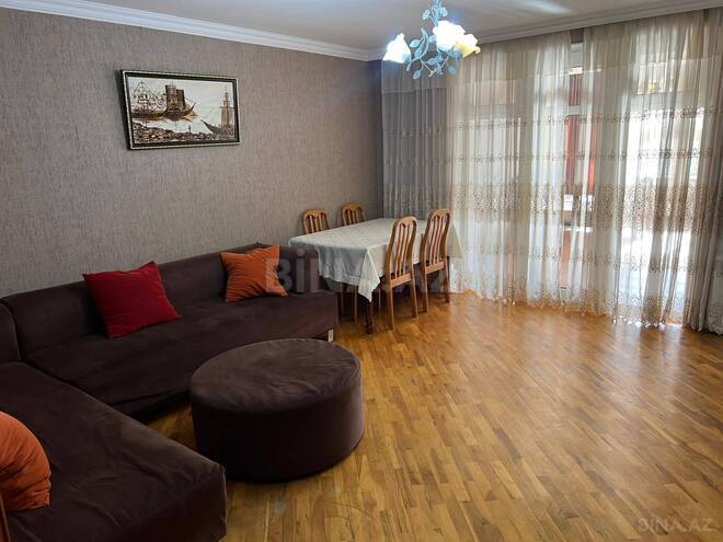 Сдаётся 3-комн. вторичка 100 м², м. Низами, photo 3 from 18