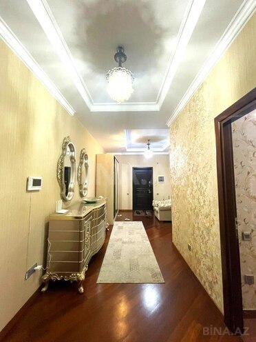 Сдается 3-комн. новостройка 120 м², м. Нефтчиляр, photo 16 from 21