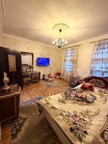 Продаётся 2-комн. вторичка 60 м², м. 28 мая, photo 1 from 28