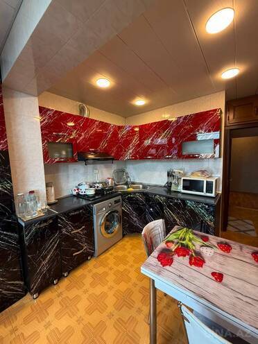 Продаётся 4-комн. вторичка 110 м², м. Ази Асланов, photo 16 from 20