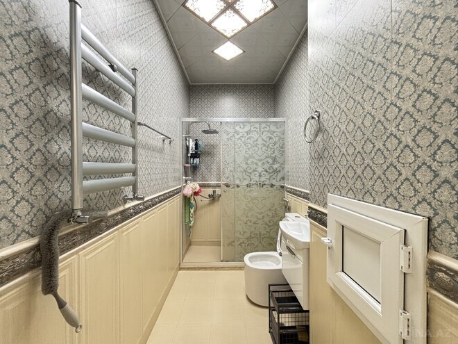 Сдается 4-комн. новостройка 200 м², Насиминский  р., photo 24 from 25