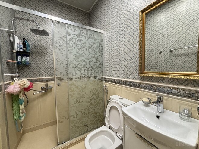 Сдается 4-комн. новостройка 200 м², Насиминский  р., photo 23 from 25