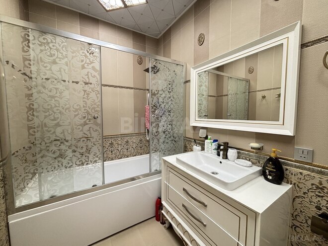Сдается 4-комн. новостройка 200 м², Насиминский  р., photo 20 from 25