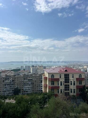 Satılır 2 otaqlı köhnə tikili 62 m², Köhnə Günəşli q., photo 1 from 14