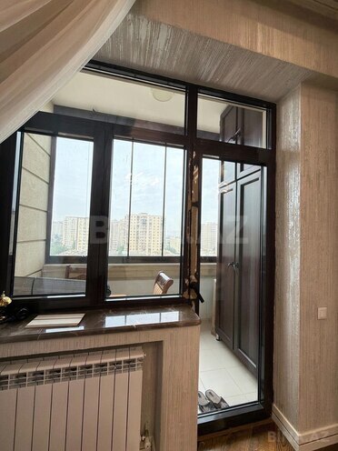 Продается 4-комн. новостройка 207 м², м. Элмляр Академиясы, photo 28 from 32
