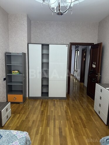 İcarəyə verilir 3 otaqlı yeni tikili 140 m², Nizami m., photo 10 from 13