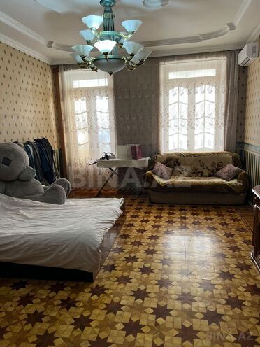 Satılır 3 otaqlı köhnə tikili 90 m², 28 May m., photo 4 from 28