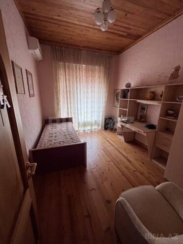 Satılır 8 otaqlı həyət evi/bağ evi 450 m², Sahil q., photo 21 from 31