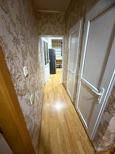 Satılır 2 otaqlı köhnə tikili 65 m², Xalqlar Dostluğu m., photo 12 from 17