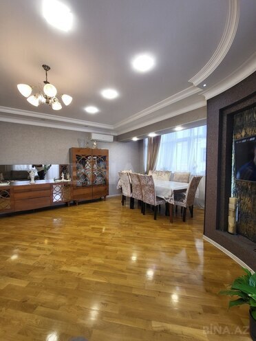 Продается 3-комн. новостройка 107 м², м. 8 ноября, photo 5 from 26